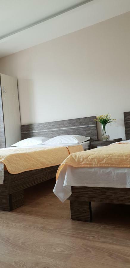 Apartments Lati Ulcinj Ngoại thất bức ảnh